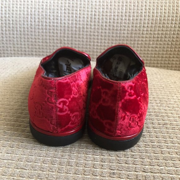 GUCCI GG Pattern Red Velvet Loafer Shoes - Picture 13 of 15